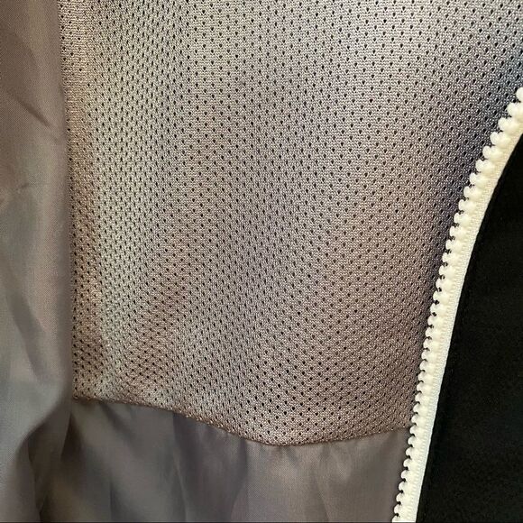 RBK Sz L Black Red Chicago Indian Logo Blackhawks Hockey Windbreaker Jacket - Picture 9 of 12